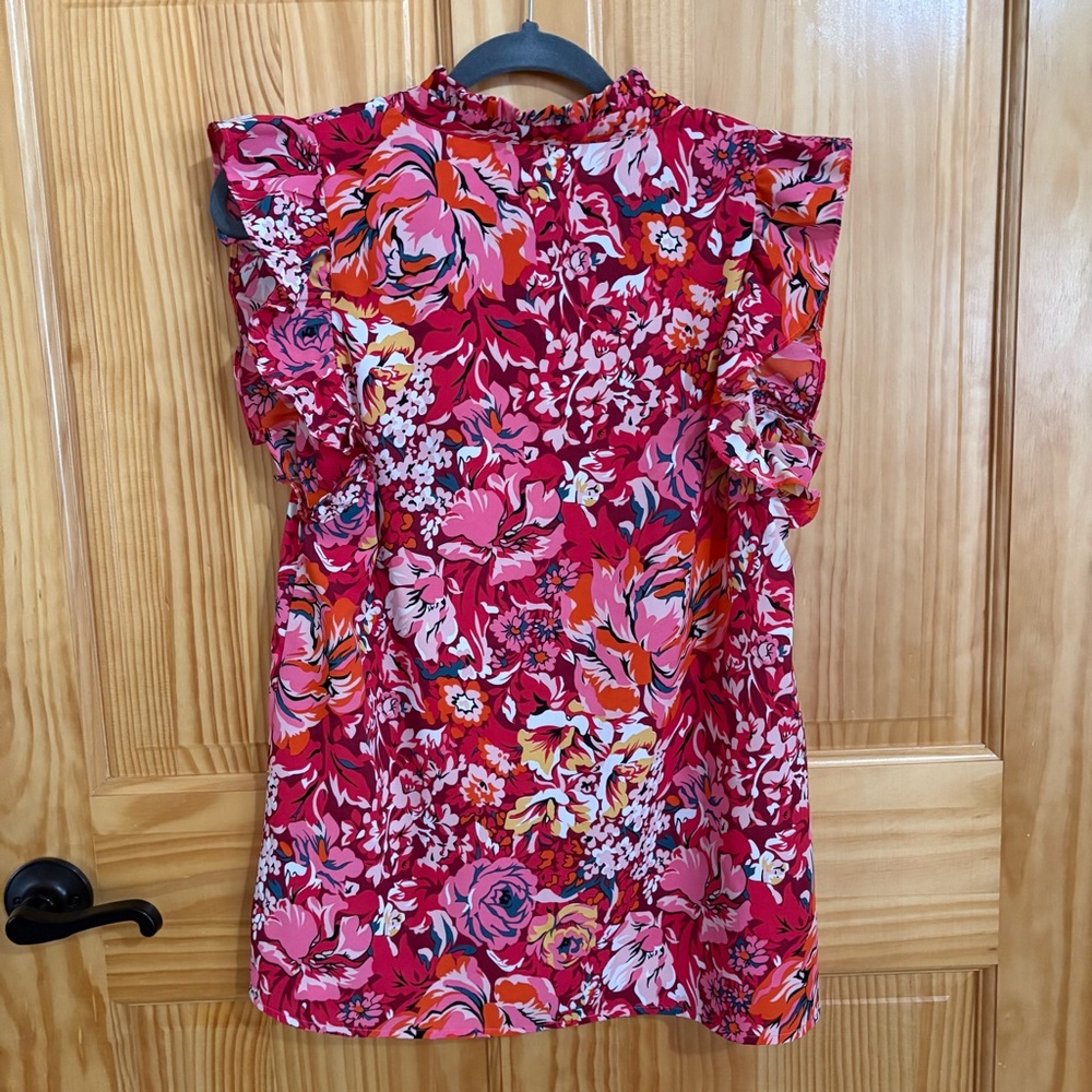 Floral Ruffle V-Neck Top - Picture 4 of 5